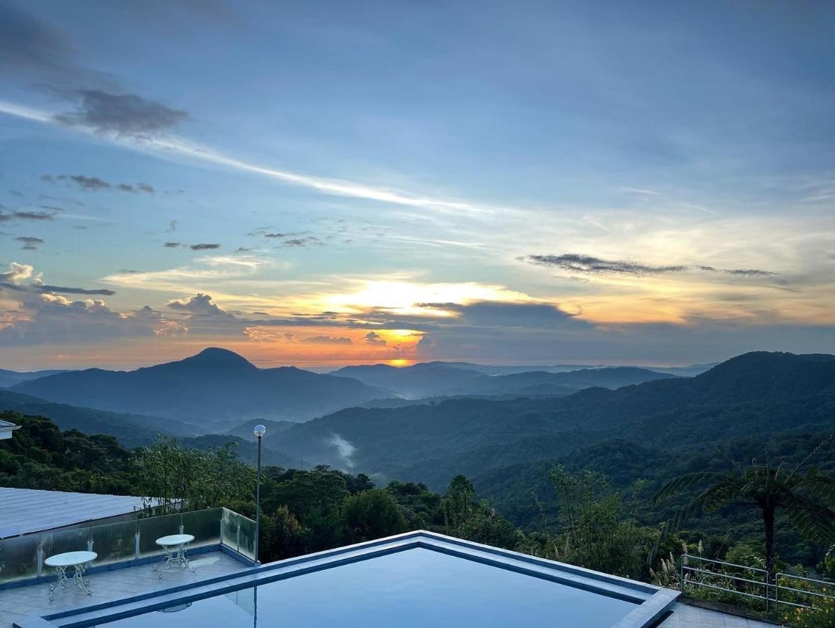 La View Mountain Resort Damasanan Esterno foto